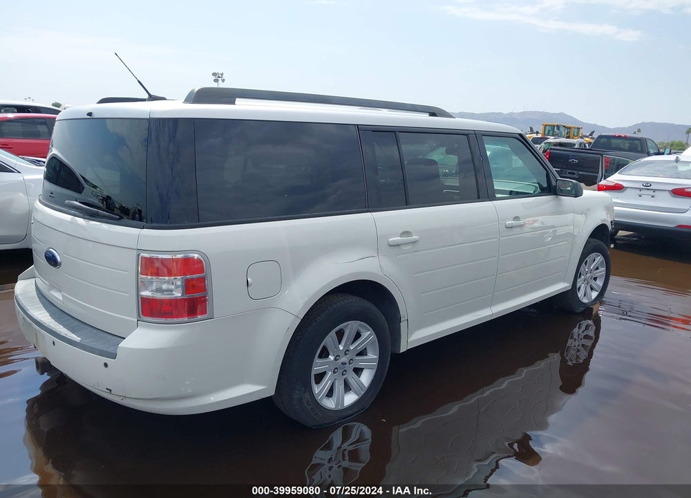 2011 FORD FLEX SE VIN: 2FMGK5BC0BBD21692