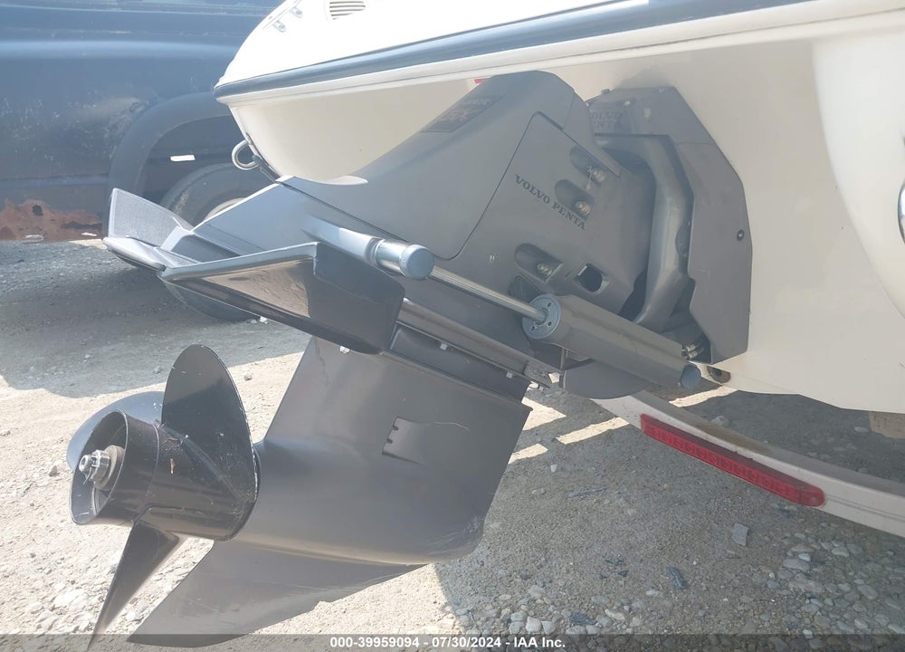 2006 STINGRAY 185LX VIN: PNYUSYFXC606