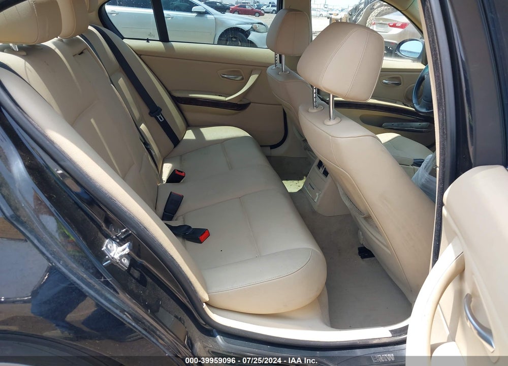 2008 BMW 328I VIN: WBAVA37508NL58152