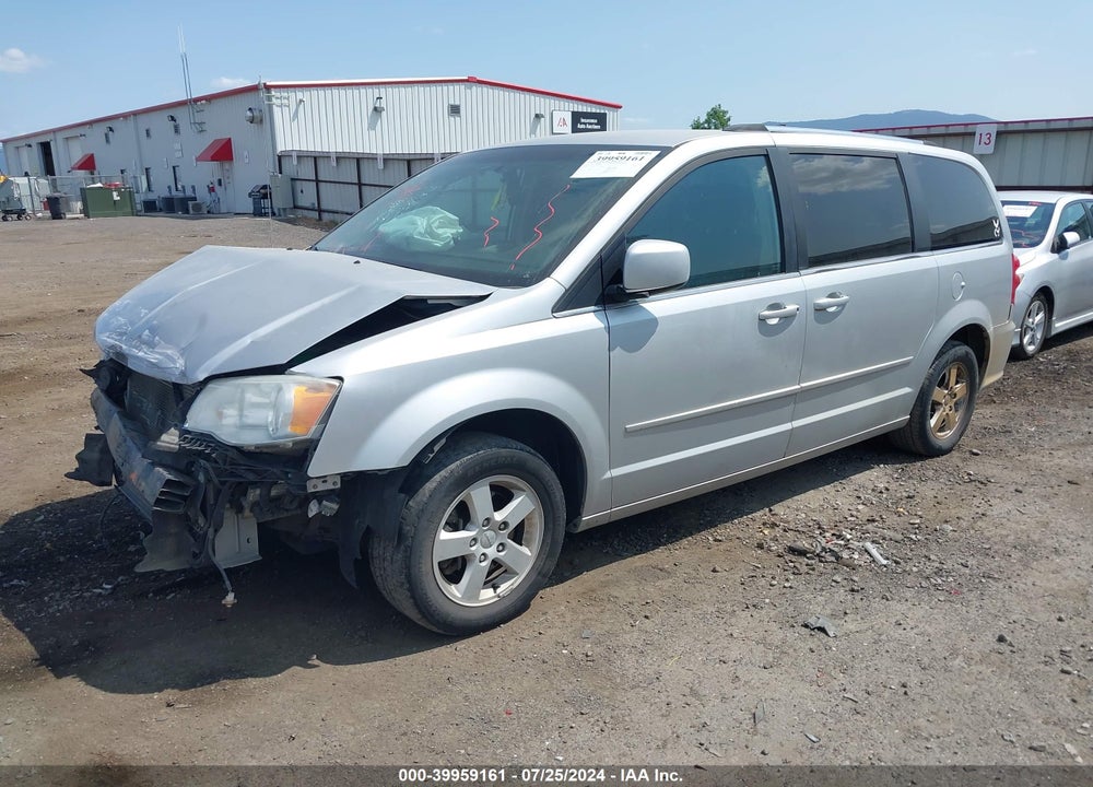 2011 DODGE GRAND CARAVAN CREW VIN: 2D4RN5DG1BR662369