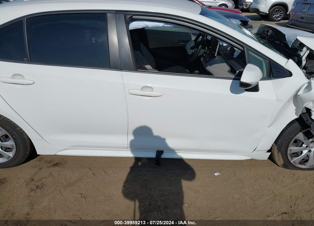 2020 TOYOTA COROLLA LE VIN: JTDEPRAE9LJ005521