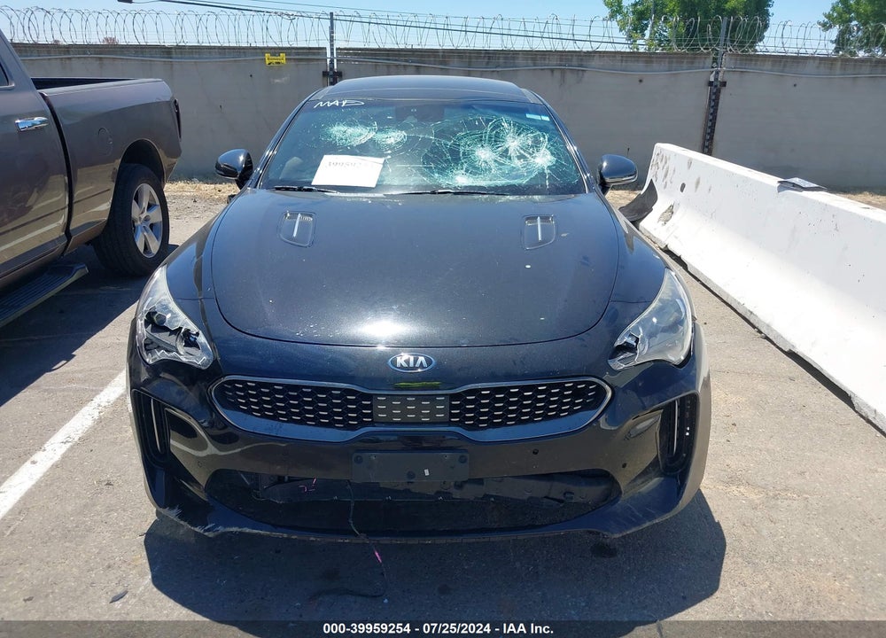 2018 KIA STINGER GT2 VIN: KNAE55LC3J6028347