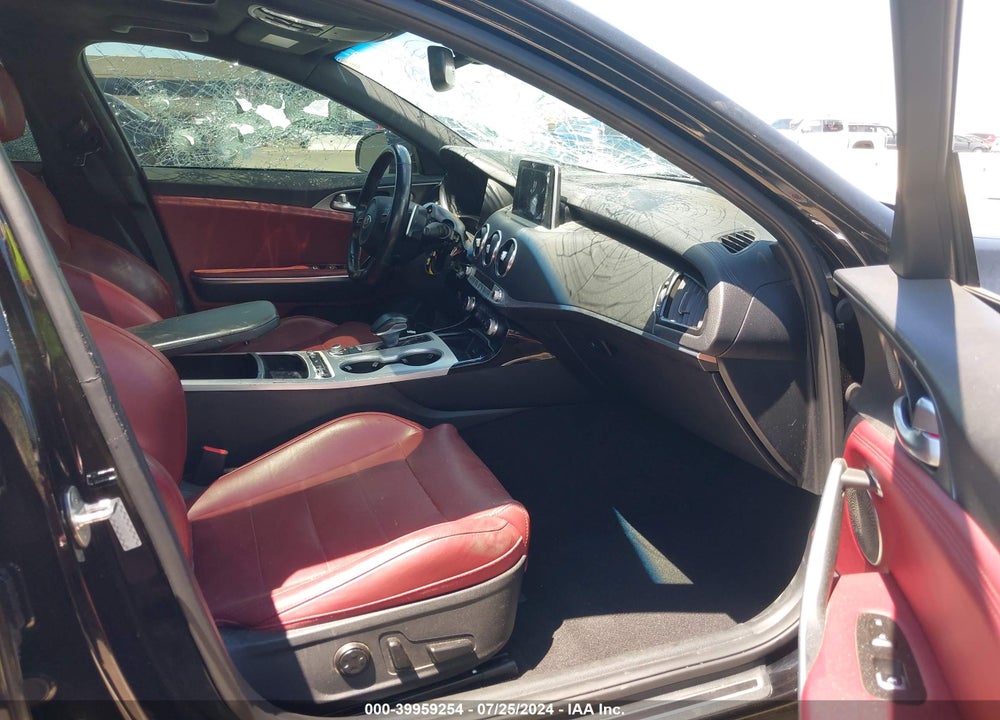 2018 KIA STINGER GT2 VIN: KNAE55LC3J6028347