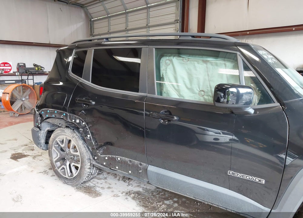 2016 JEEP RENEGADE LATITUDE VIN: ZACCJABT0GPC49362
