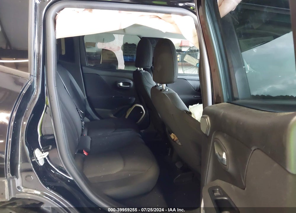 2016 JEEP RENEGADE LATITUDE VIN: ZACCJABT0GPC49362