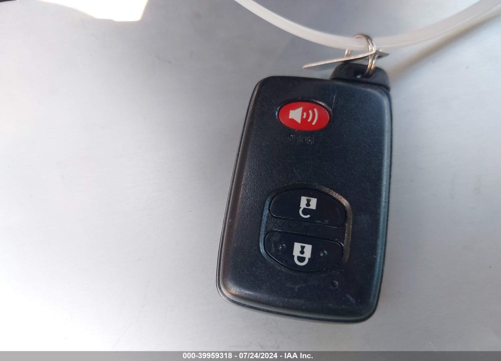 2012 TOYOTA PRIUS V FIVE VIN: JTDZN3EU5C3083868