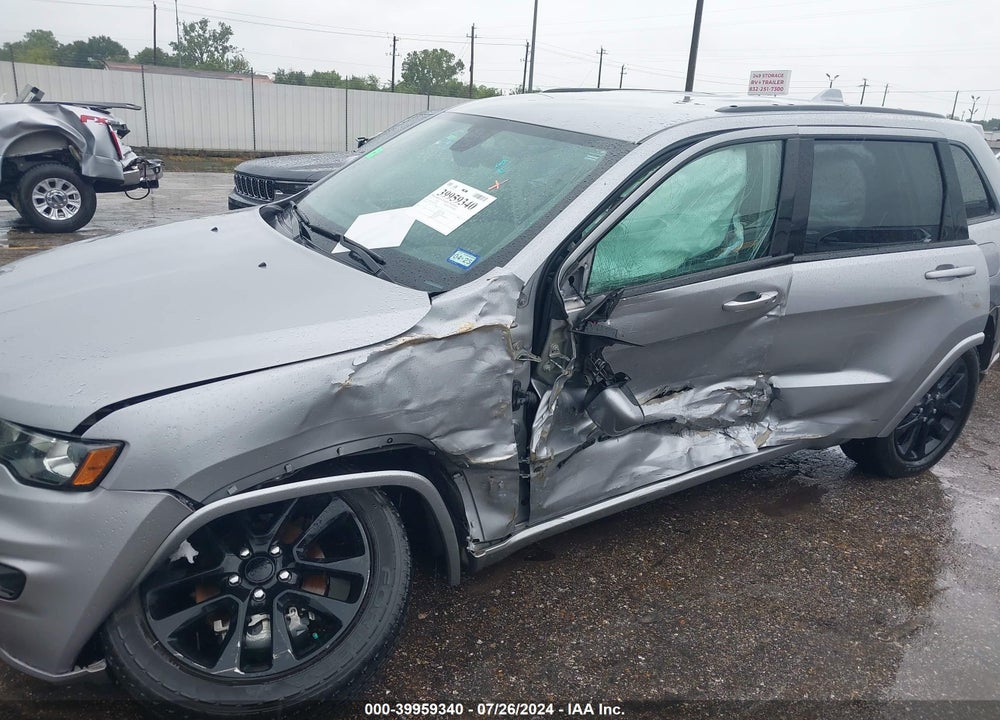 2018 JEEP GRAND CHEROKEE ALTITUDE 4X2 VIN: 1C4RJEAGXJC208738