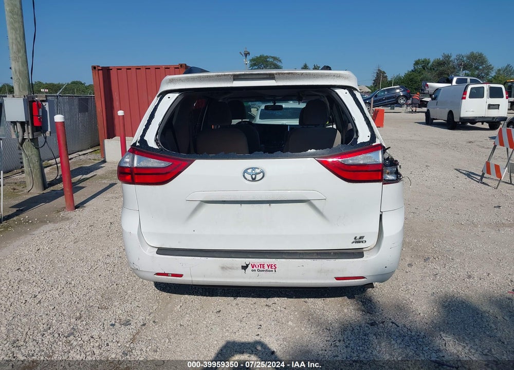 2015 TOYOTA SIENNA LE 7 PASSENGER VIN: 5TDJK3DC0FS126515