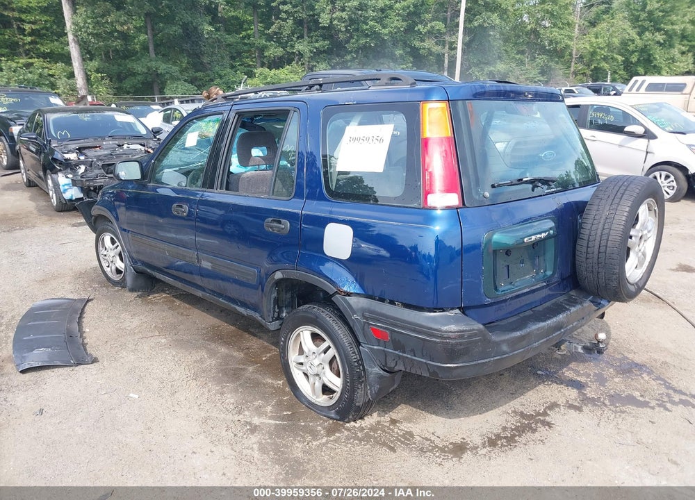 1998 HONDA CR-V LX VIN: JHLRD1847WC052910