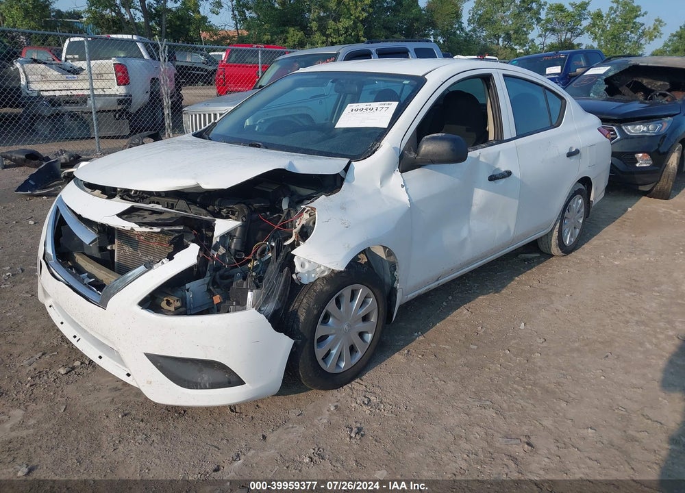 2015 NISSAN VERSA 1.6 S+ VIN: 3N1CN7AP2FL944819