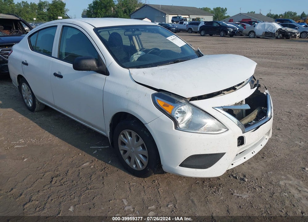 2015 NISSAN VERSA 1.6 S+ VIN: 3N1CN7AP2FL944819