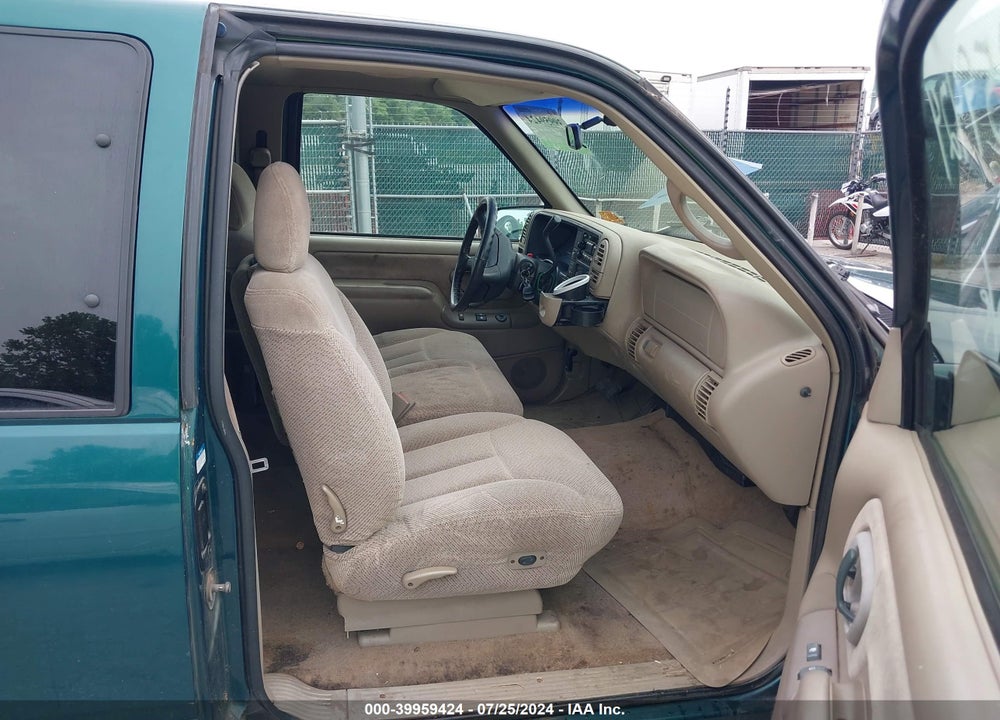 1997 CHEVROLET K1500 FLEETSIDE VIN: 2GCEK19R6V1129976