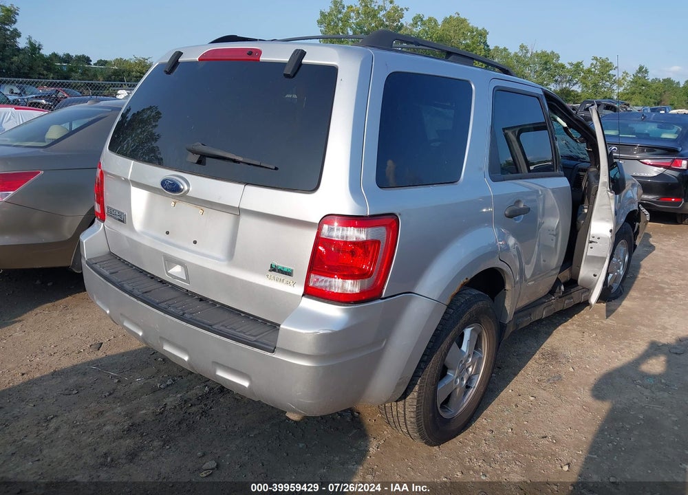 2010 FORD ESCAPE XLT VIN: 1FMCU0DG9AKD38166