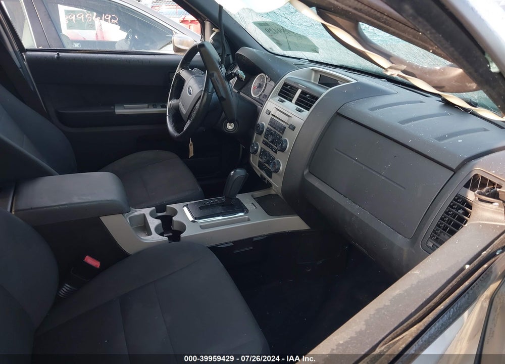 2010 FORD ESCAPE XLT VIN: 1FMCU0DG9AKD38166