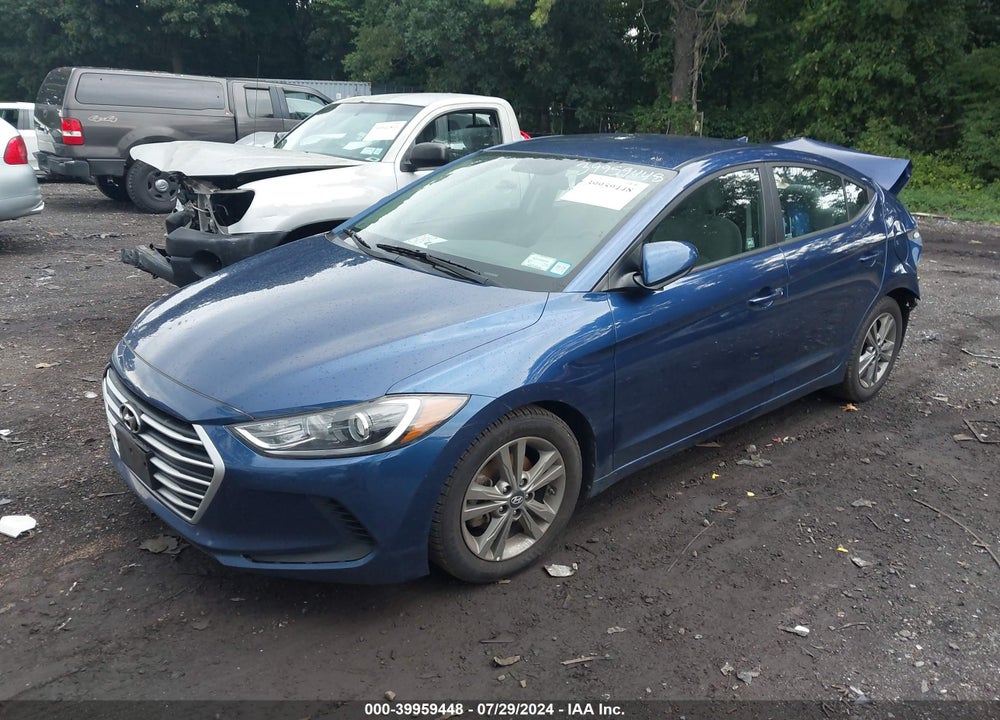 2018 HYUNDAI ELANTRA SEL VIN: 5NPD84LF6JH270517