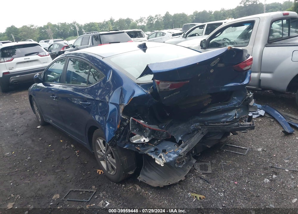 2018 HYUNDAI ELANTRA SEL VIN: 5NPD84LF6JH270517