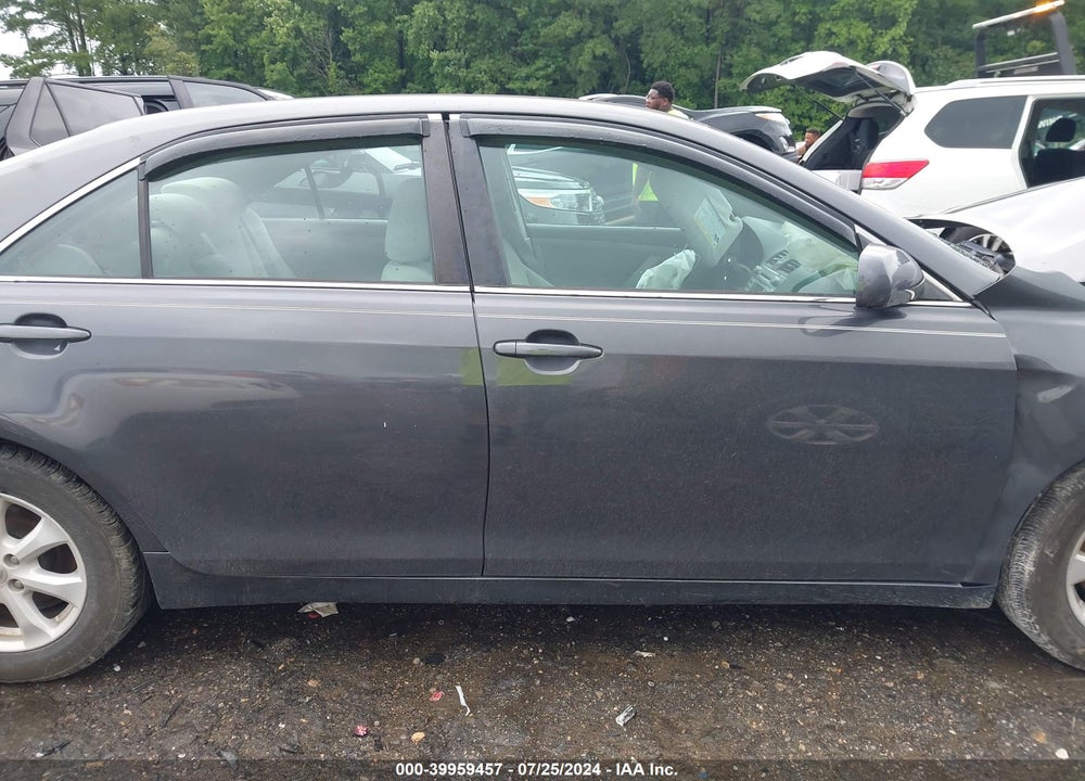 2011 TOYOTA CAMRY LE/SE/XLE VIN: 4T1BF3EK0BU124571