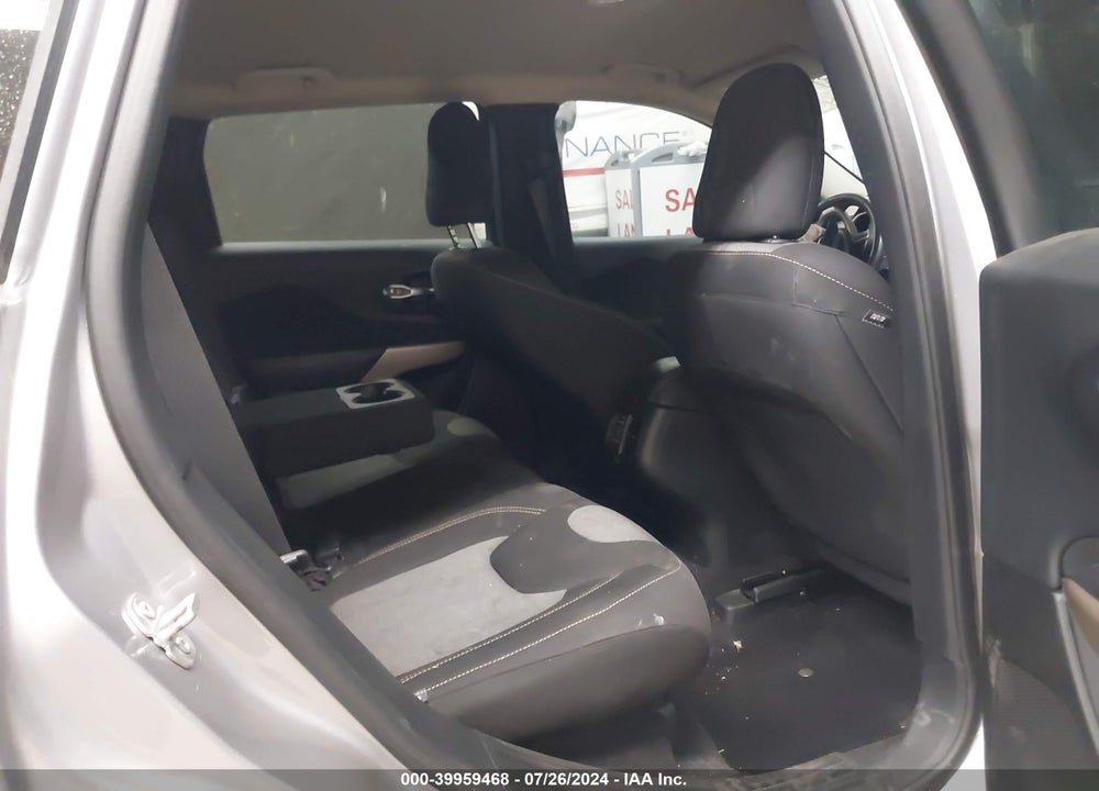 2018 JEEP CHEROKEE LATITUDE FWD VIN: 1C4PJLCX2JD576849