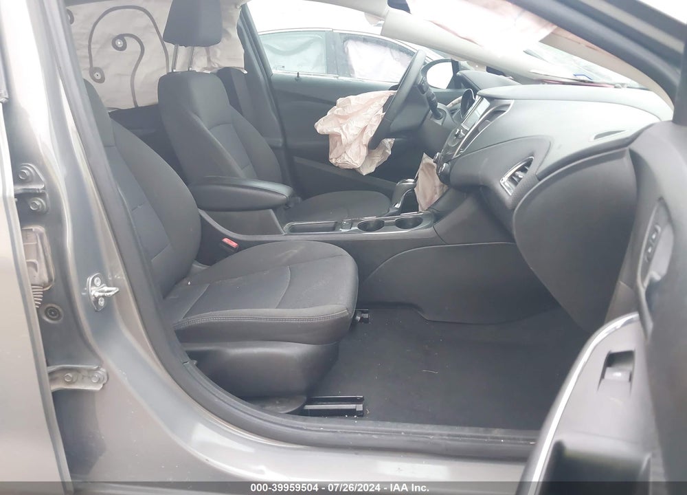 2017 CHEVROLET CRUZE LT AUTO VIN: 1G1BE5SM5H7250577