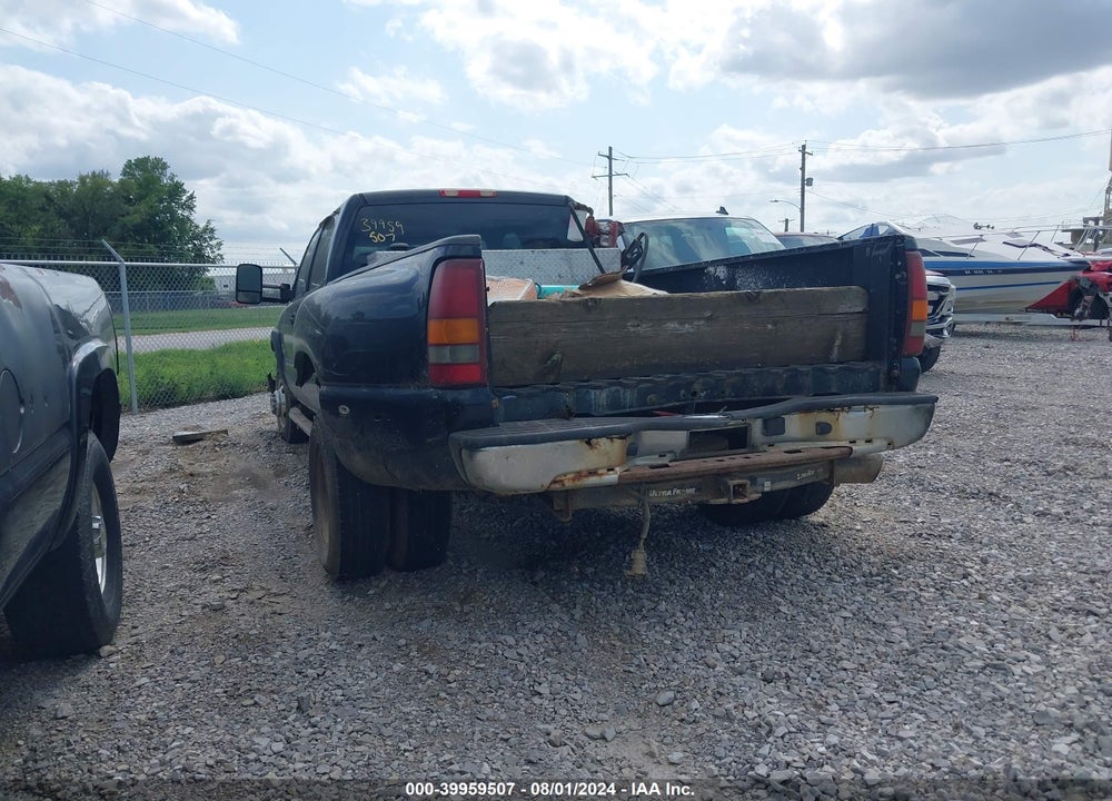 2006 GMC SIERRA 3500 SLE1 VIN: 1GTJK33D66F269074