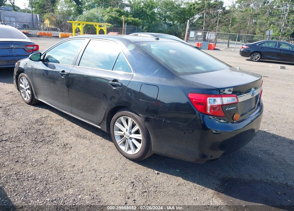 2013 TOYOTA CAMRY HYBRID LE/XLE VIN: 4T1BD1FK3DU074356