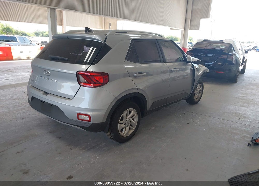 2020 HYUNDAI VENUE SEL VIN: KMHRC8A38LU044066