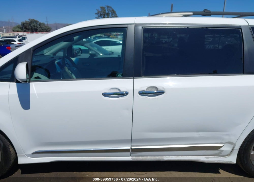 2013 TOYOTA SIENNA SE 8 PASSENGER VIN: 5TDXK3DC5DS310680