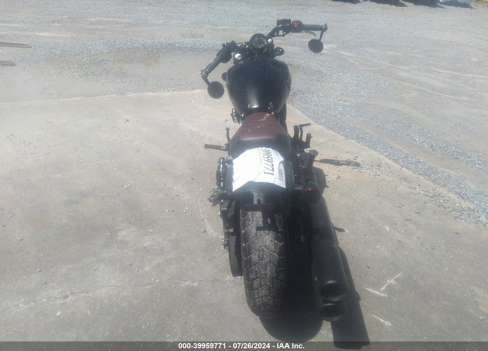 2021 INDIAN MOTORCYCLE CO. SCOUT BOBBER ABS VIN: 56KMTA005M3181075