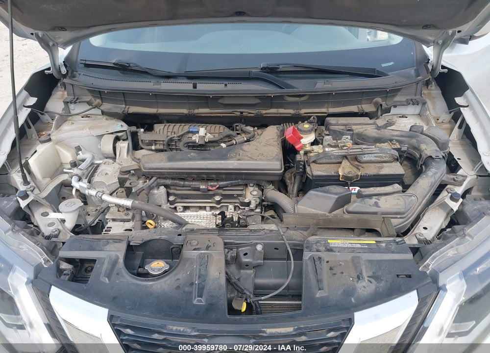 2018 NISSAN ROGUE S VIN: 5N1AT2MV4JC749795