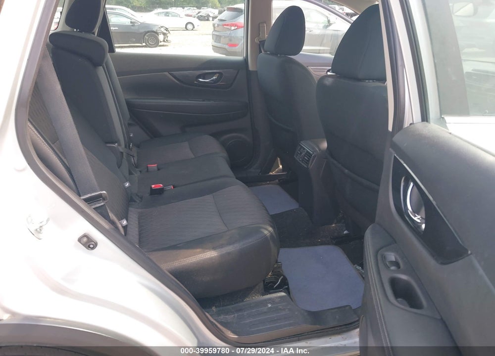 2018 NISSAN ROGUE S VIN: 5N1AT2MV4JC749795