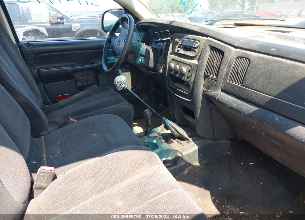 2002 DODGE RAM 1500 ST VIN: 3D7HU18N12G146490