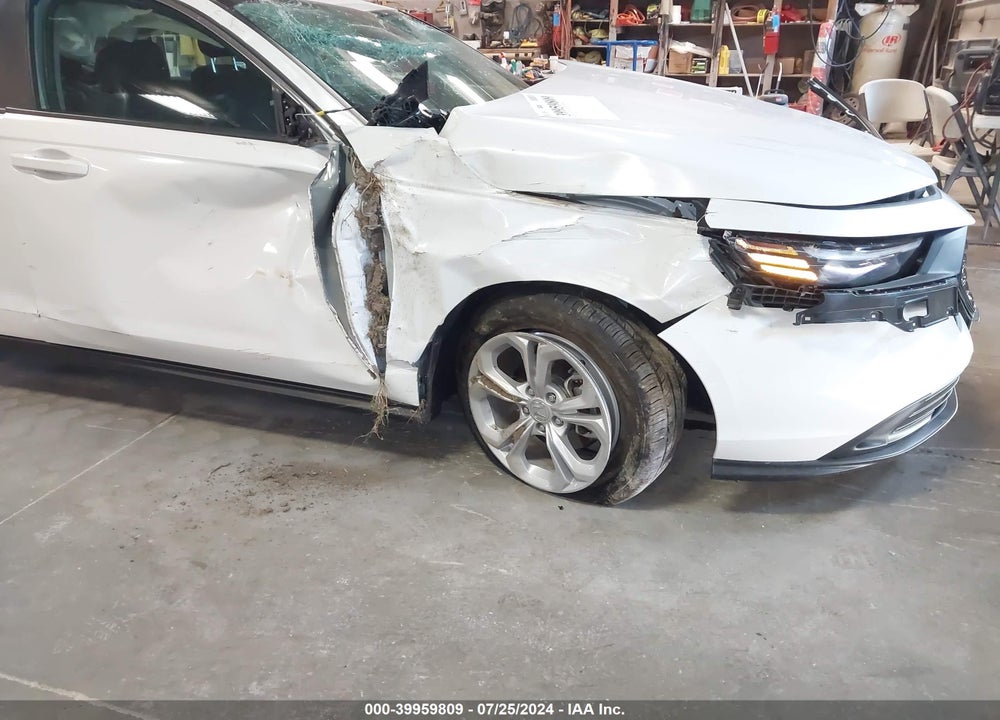 2023 HONDA ACCORD LX VIN: 1HGCY1F2XPA059194