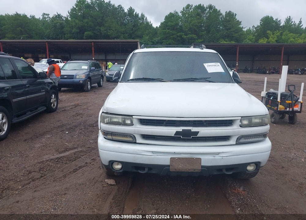 2002 CHEVROLET SUBURBAN 1500 Z71 VIN: 3GNFK16Z72G314475