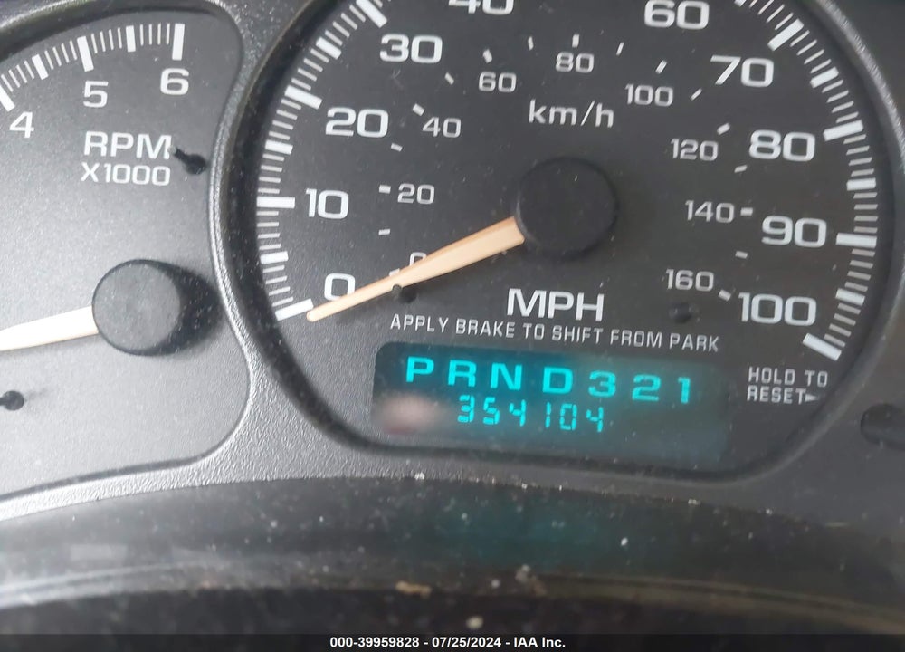 2002 CHEVROLET SUBURBAN 1500 Z71 VIN: 3GNFK16Z72G314475