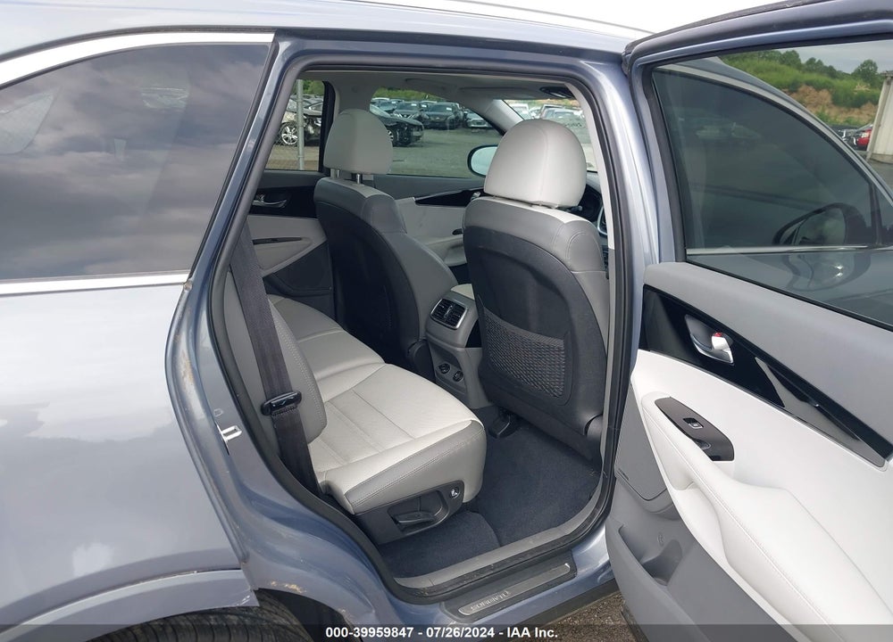 2020 KIA SORENTO 3.3L SX VIN: 5XYPKDA5XLG700066
