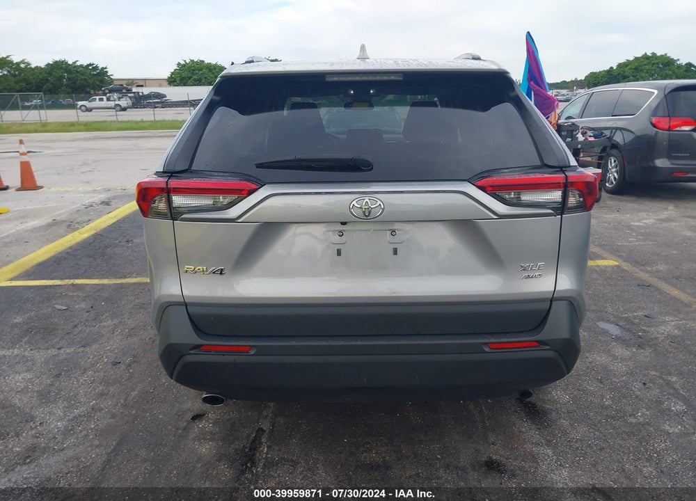 2022 TOYOTA RAV4 XLE VIN: 2T3P1RFV3NW286724