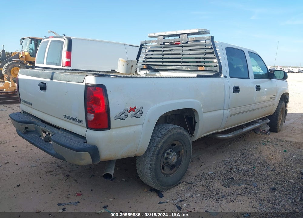 2005 CHEVROLET SILVERADO 2500HD LT VIN: 1GCHK23255F830290