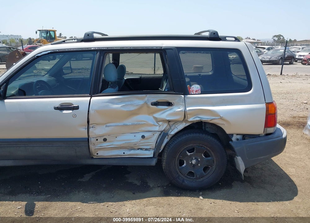 1999 SUBARU FORESTER L VIN: JF1SF6350XH709305