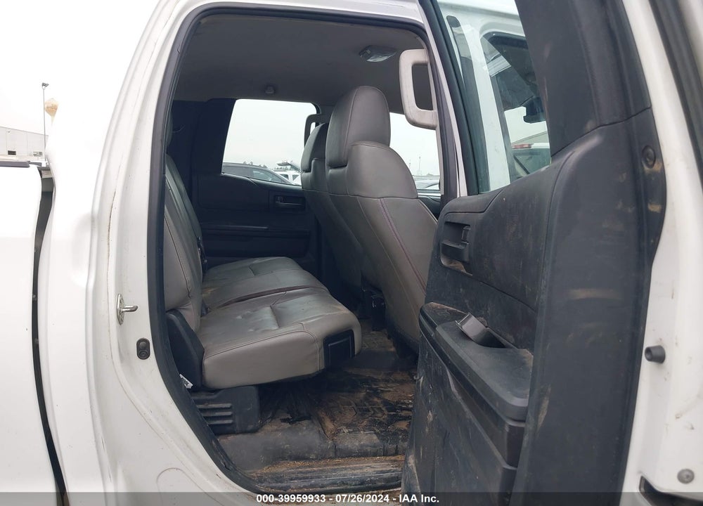 2015 TOYOTA TUNDRA SR 4.6L V8 VIN: 5TFRM5F15FX092294