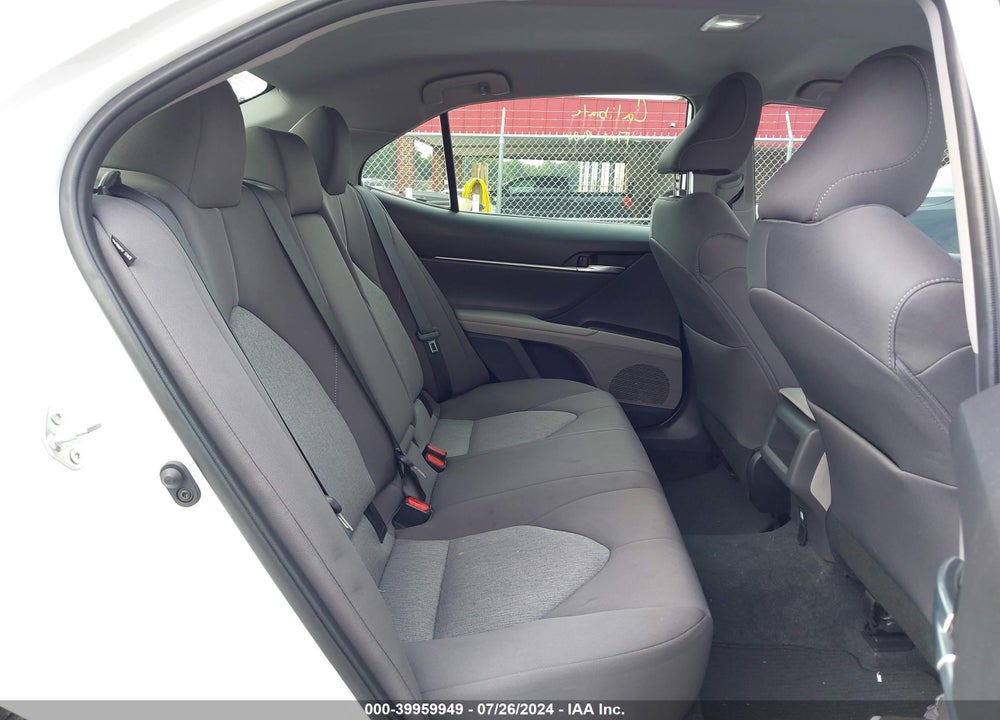 2022 TOYOTA CAMRY LE VIN: 4T1C11AK1NU698646