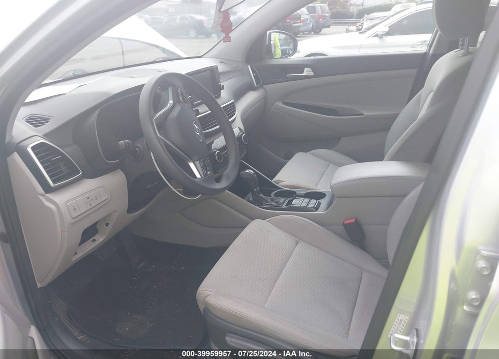 2019 HYUNDAI TUCSON SE VIN: KM8J2CA41KU850065