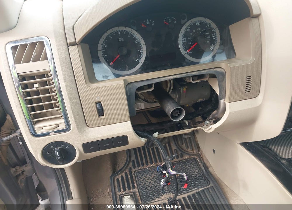 2008 FORD ESCAPE LIMITED VIN: 1FMCU94198KD75096
