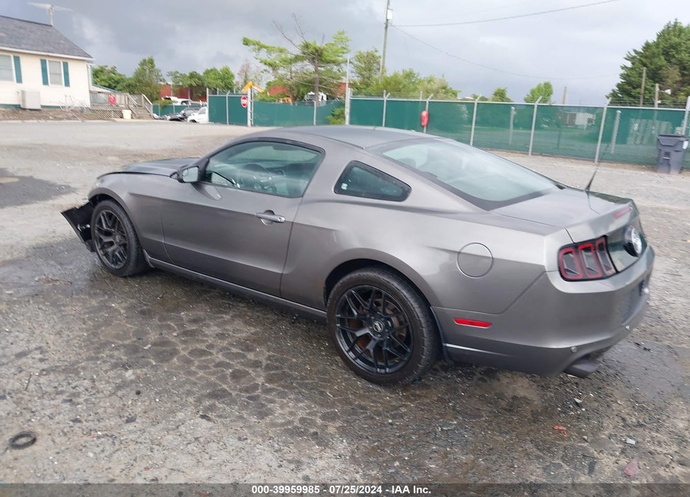 2014 FORD MUSTANG V6 VIN: 1ZVBP8AM4E5254127