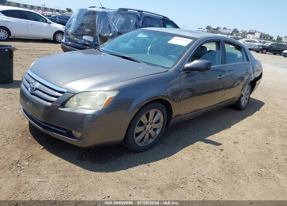 2005 TOYOTA AVALON XLS VIN: 4T1BK36B05U030107
