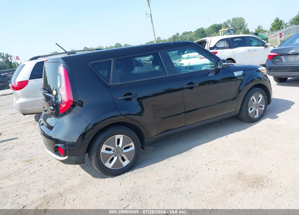 2018 KIA SOUL EV VIN: KNDJP3AE1J7029169