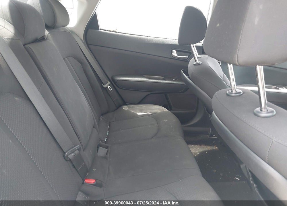 2016 KIA OPTIMA LX VIN: 5XXGT4L31GG119459