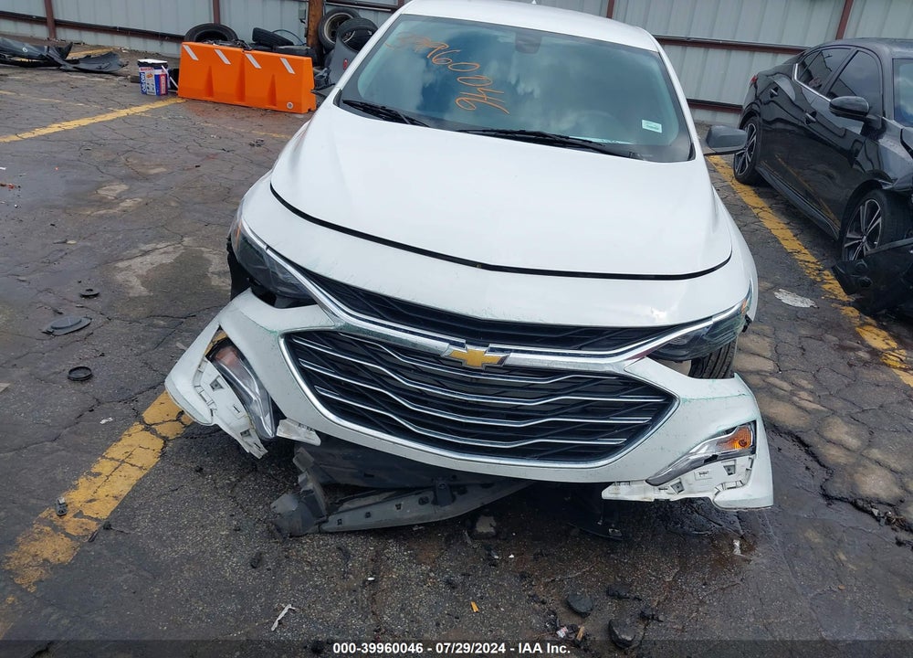 2019 CHEVROLET MALIBU LT VIN: 1G1ZD5ST1KF149896