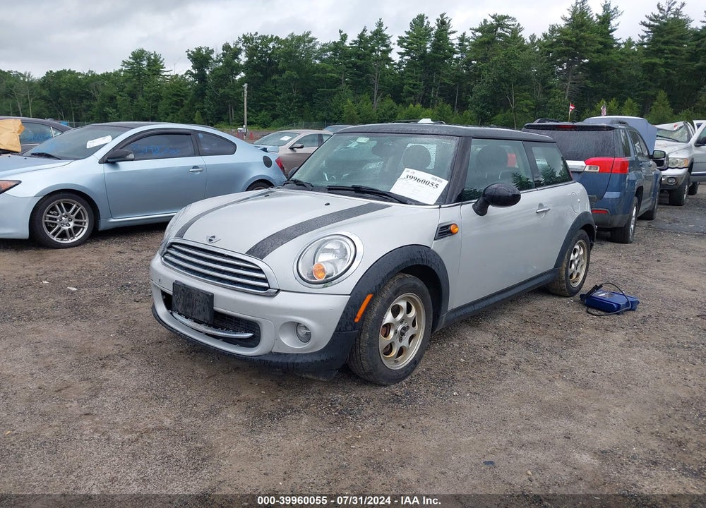 2013 MINI HARDTOP COOPER VIN: WMWSU3C54DT374036