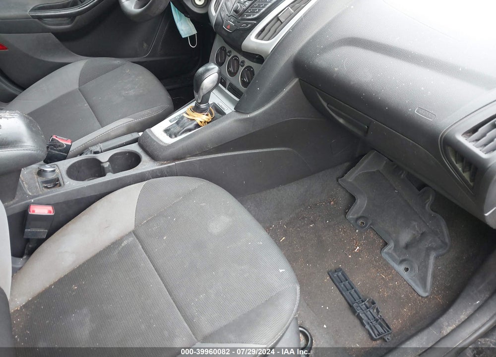 2014 FORD FOCUS SE VIN: 1FADP3F28EL164311