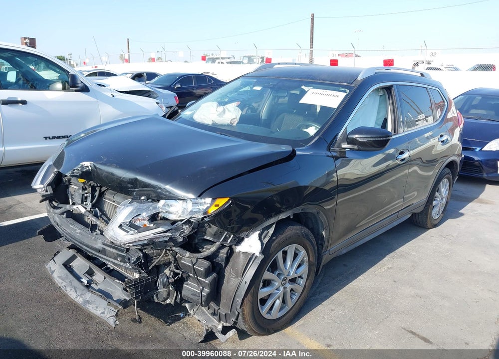 2017 NISSAN ROGUE SV VIN: KNMAT2MT8HP610615